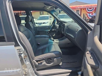 2002 Ford Explorer Sport Trac Value Crew Cab Short Bed - miniatura 15