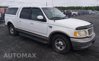 2002 Ford F-150 Lariat Crew Cab Short Bed - miniatura 2