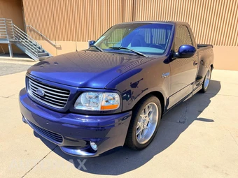2002 Ford F-150 SVT Lightning Regular Cab Medium Bed - miniatura 6