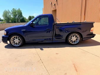 2002 Ford F-150 SVT Lightning Regular Cab Medium Bed - miniatura 9