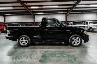 2002 Ford F-150 SVT Lightning Regular Cab Medium Bed - miniatura 6