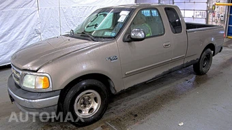 2002 Ford F-150 XL Extended Cab Medium Bed w/Rear Doors
