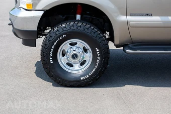 2002 Ford F-250 Crew Cab - miniatura 39