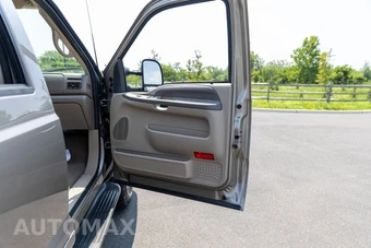 2002 Ford F-250 Crew Cab - miniatura 47