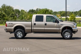 2002 Ford F-250 Crew Cab - miniatura 8
