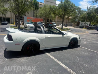 2002 Ford Mustang - miniatura 19