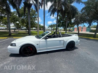 2002 Ford Mustang - miniatura 31