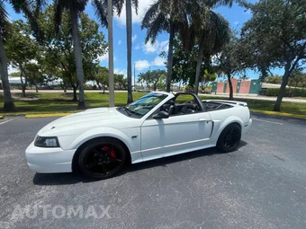 2002 Ford Mustang - miniatura 33
