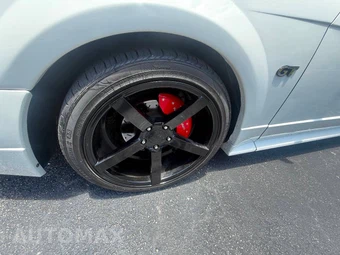 2002 Ford Mustang - miniatura 34