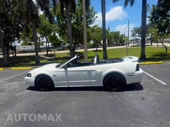 2002 Ford Mustang - miniatura 6