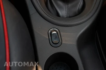 2002 Ford Mustang GT Deluxe Convertible - miniatura 56
