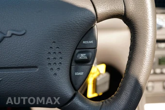 2002 Ford Mustang GT Deluxe Convertible - miniatura 60