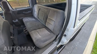 2002 Ford Super Duty F-250 XLT Crew Cab Long Bed - miniatura 35