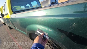 2002 Ford Super Duty F-350 XL Crew Cab Long Bed - miniatura 33