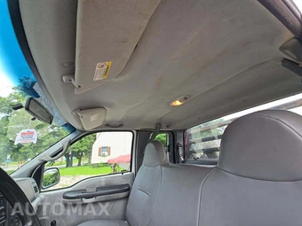 2002 Ford Super Duty F-350 XL Extended Cab Medium Bed w/Rear Doors - miniatura 8