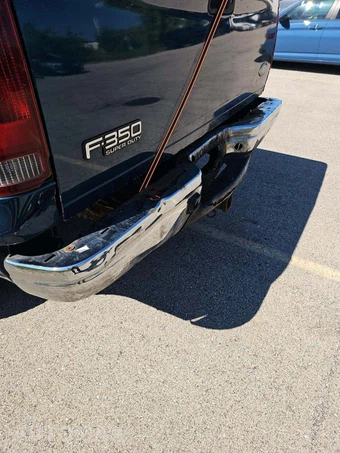 2002 Ford Super Duty F-350 XLT Crew Cab Medium Bed - miniatura 30