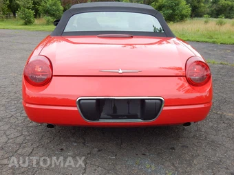 2002 Ford Thunderbird Deluxe – miniatura 26