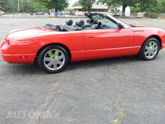 2002 Ford Thunderbird Deluxe – miniatura 9