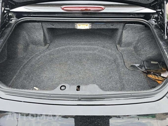 2002 Ford Thunderbird Deluxe w/Removable Top – miniatura 13