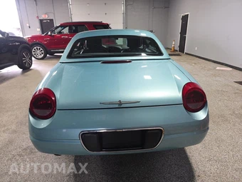 2002 Ford Thunderbird Deluxe w/Removable Top – miniatura 5