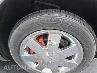 2002 Ford Thunderbird Deluxe w/Removable Top – miniatura 21