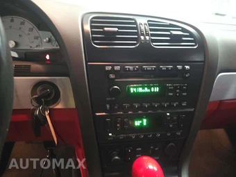2002 Ford Thunderbird Premium – miniatura 10