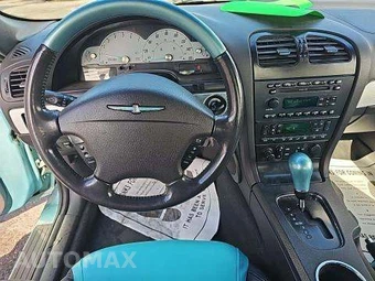 2002 Ford Thunderbird Premium – miniatura 10