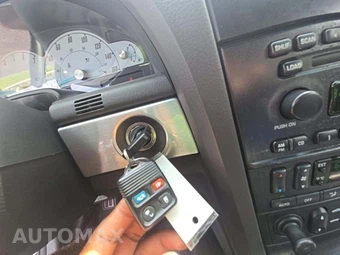 2002 Ford Thunderbird Premium – miniatura 8