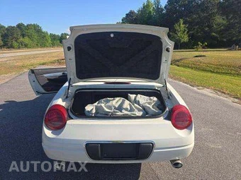2002 Ford Thunderbird Premium – miniatura 14
