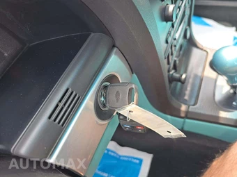 2002 Ford Thunderbird Premium – miniatura 8