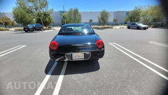 2002 Ford Thunderbird Premium w/Removable Top - miniatura 3