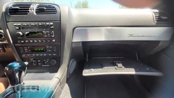 2002 Ford Thunderbird Premium w/Removable Top - miniatura 32