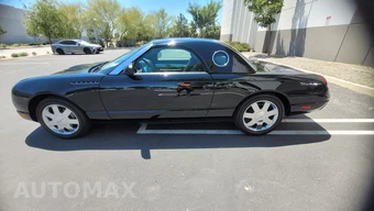 2002 Ford Thunderbird Premium w/Removable Top - miniatura 9