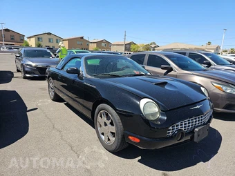 2002 Ford Thunderbird w/Hardtop – miniatura 3