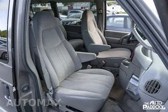 2002 GMC Safari Passenger Van Minivan 111.2" WB - miniatura 12