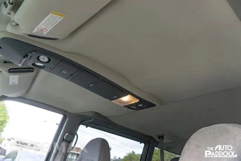 2002 GMC Safari Passenger Van Minivan 111.2" WB - miniatura 17