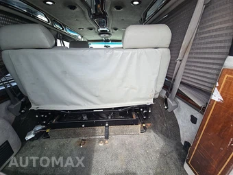 2002 GMC Savana 1500 Passenger Van 135.0" WB - miniatura 17