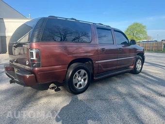2002 GMC Yukon Denali XL 1SF - miniatura 4