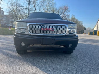 2002 GMC Yukon Denali XL 1SF - miniatura 6