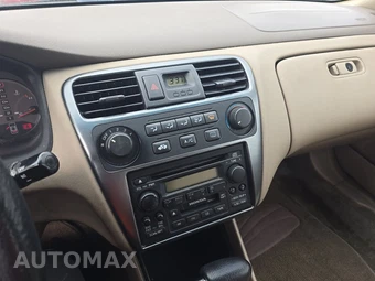 2002 Honda Accord Coupe SE w/Side Airbags – miniatura 11