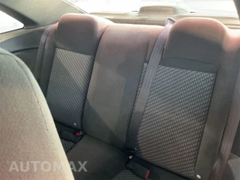 2002 Honda Civic Coupe DX - miniatura 11