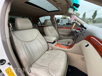 2002 Lexus LS 430 – miniatura 11
