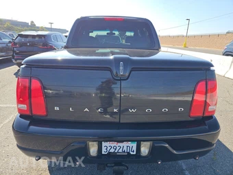 2002 Lincoln Blackwood Crew Cab Short Bed – miniatura 5