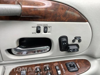2002 Lincoln Town Car Signature - miniatura 11