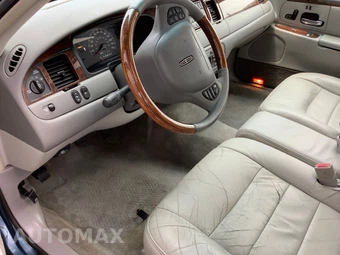 2002 Lincoln Town Car Signature - miniatura 15
