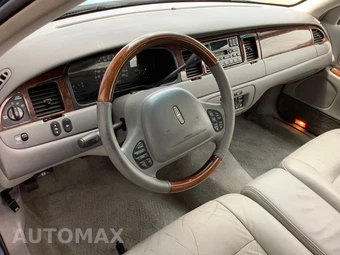 2002 Lincoln Town Car Signature - miniatura 16
