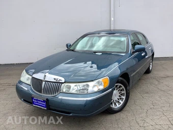 2002 Lincoln Town Car Signature - miniatura 2