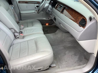 2002 Lincoln Town Car Signature - miniatura 28