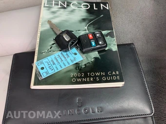 2002 Lincoln Town Car Signature - miniatura 32