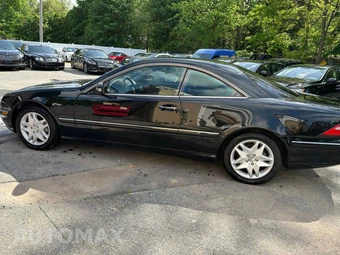 2002 Mercedes-Benz CL 500 - miniatura 2
